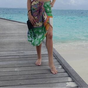 Zara ruched  midi skirt green multicolor summer vacation medium colorful